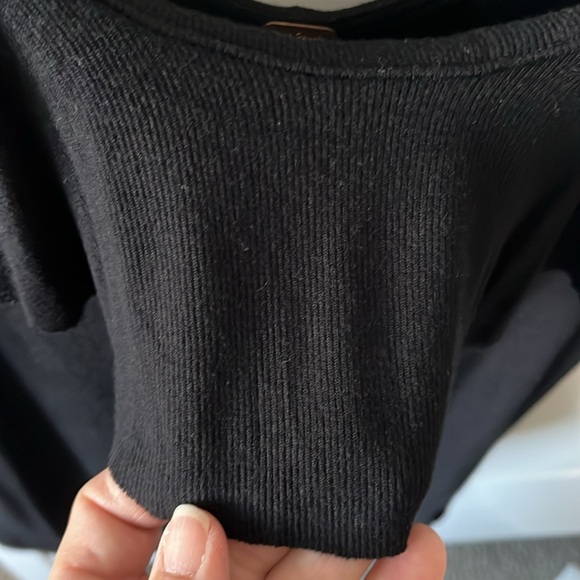 Women’s Free People black top, size small - Picture 5 of 6